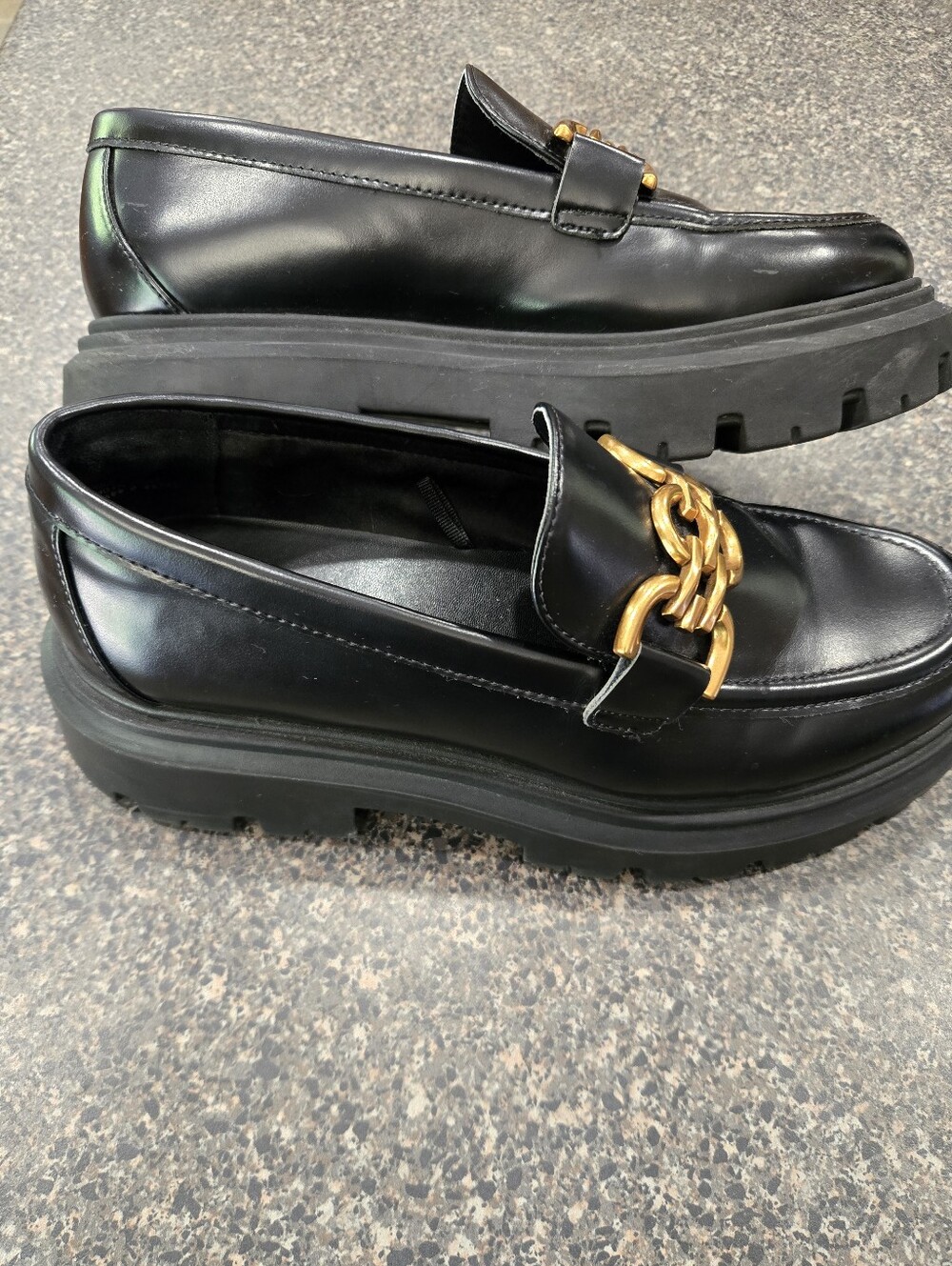 H&M Chunky Platform Loafers Size 40 Gold Chain Lug Sole Dark Academia